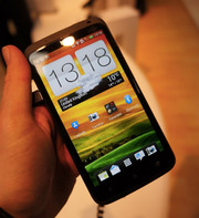 Продам HTC One X 
