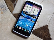 HTC One X 32 Gb белого цвета